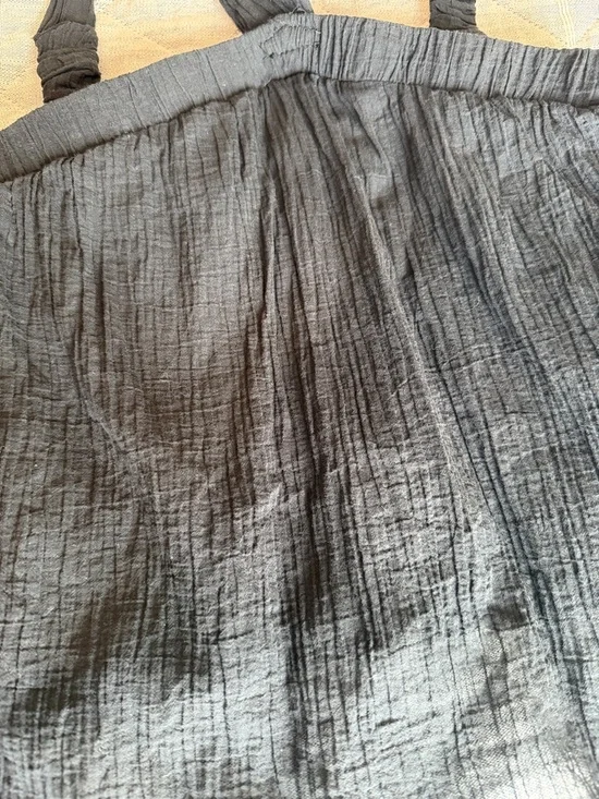 Lost + Wander Black Textured Sleeveless Tank Top, size XS - Picture 3 of 4